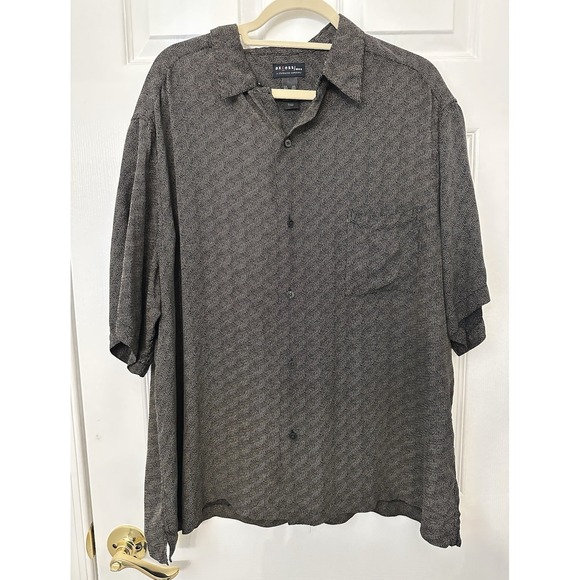 Axcess Other - Axcess Mens Geometric Silk Button-Up Shirt Short Sleeve XXL Black Gray